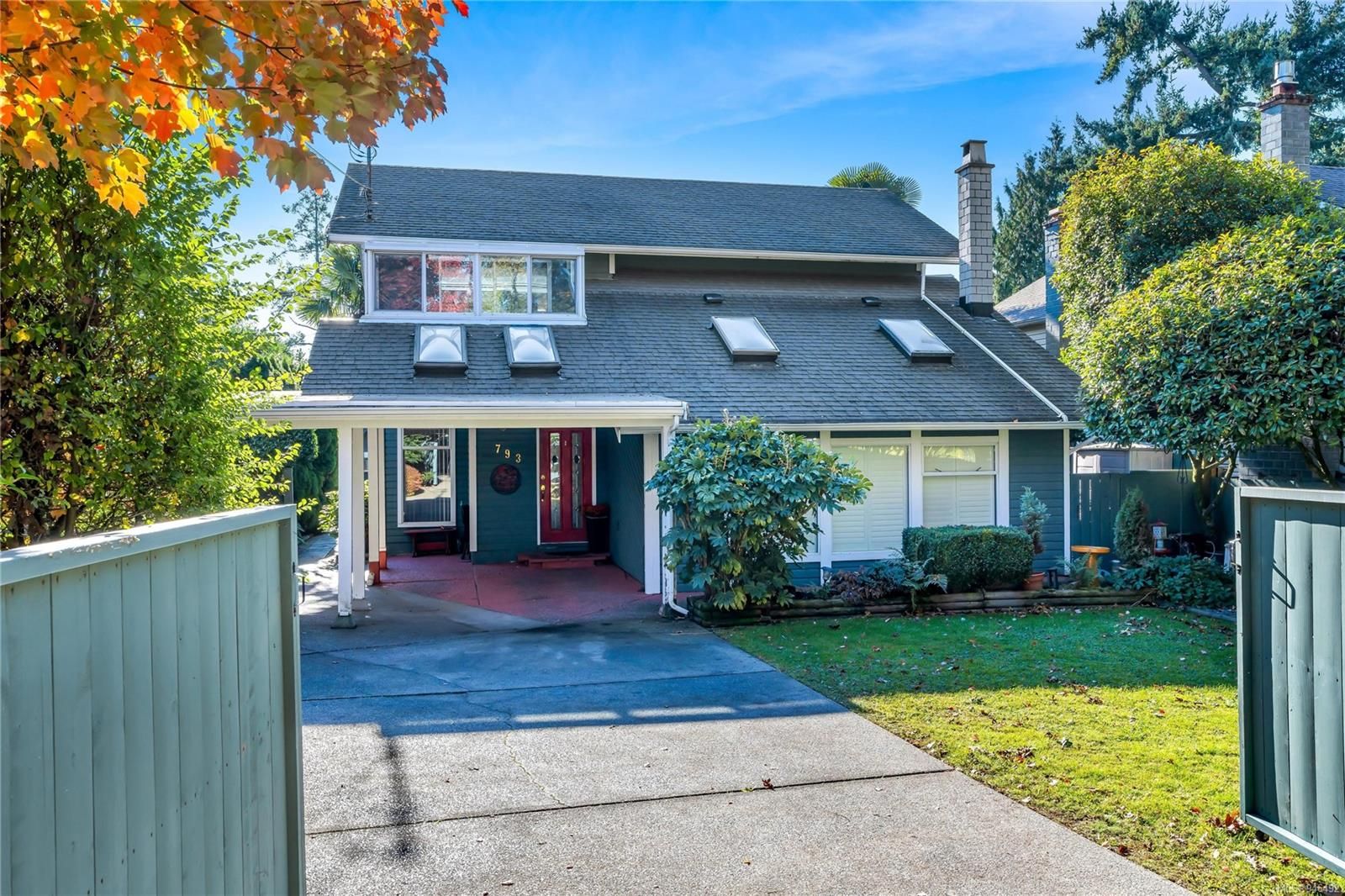 New property listed in CS Brentwood Bay, Central Saanich